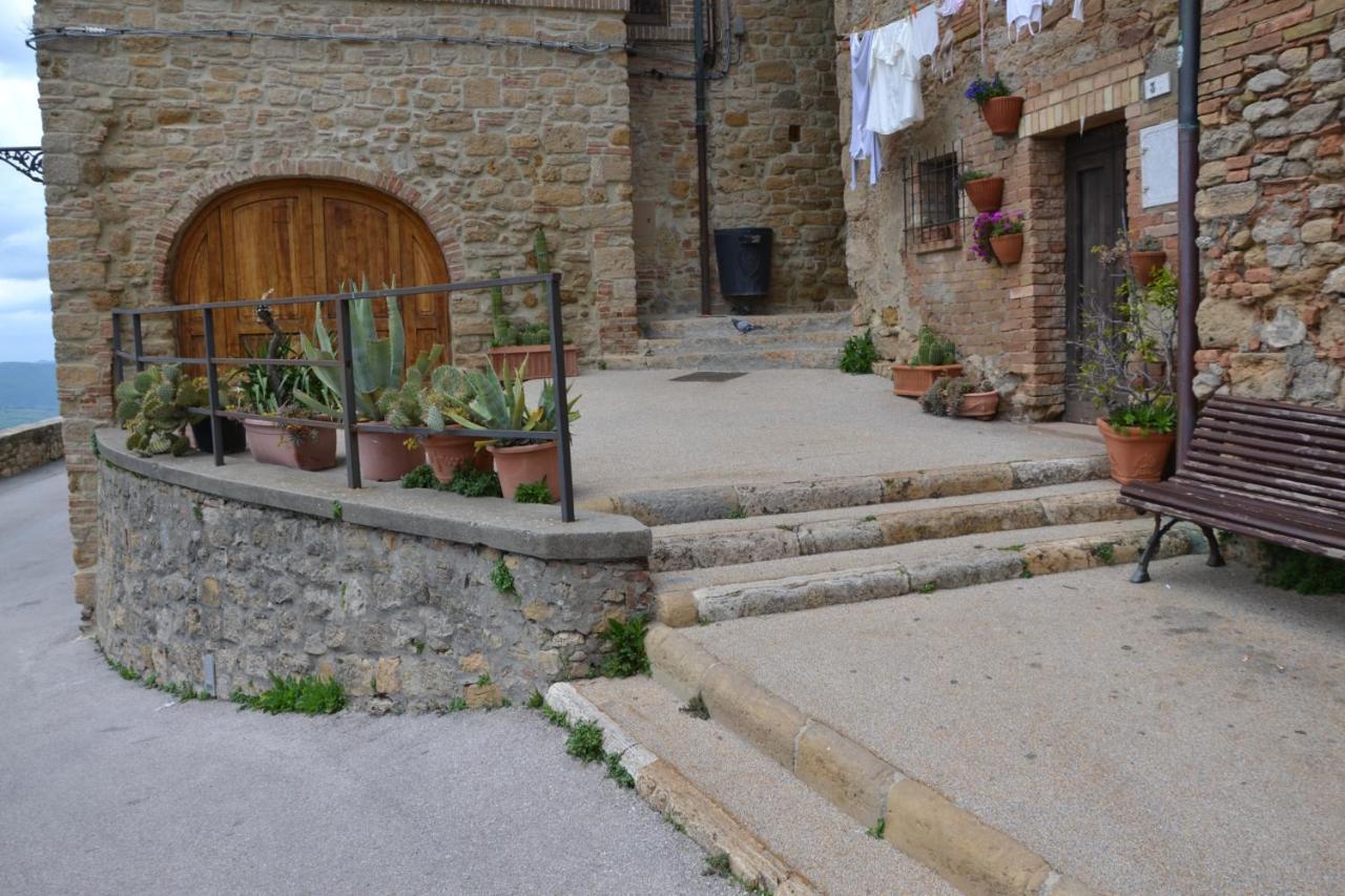 Il Nido Dei Priori Apartment Volterra Exterior photo